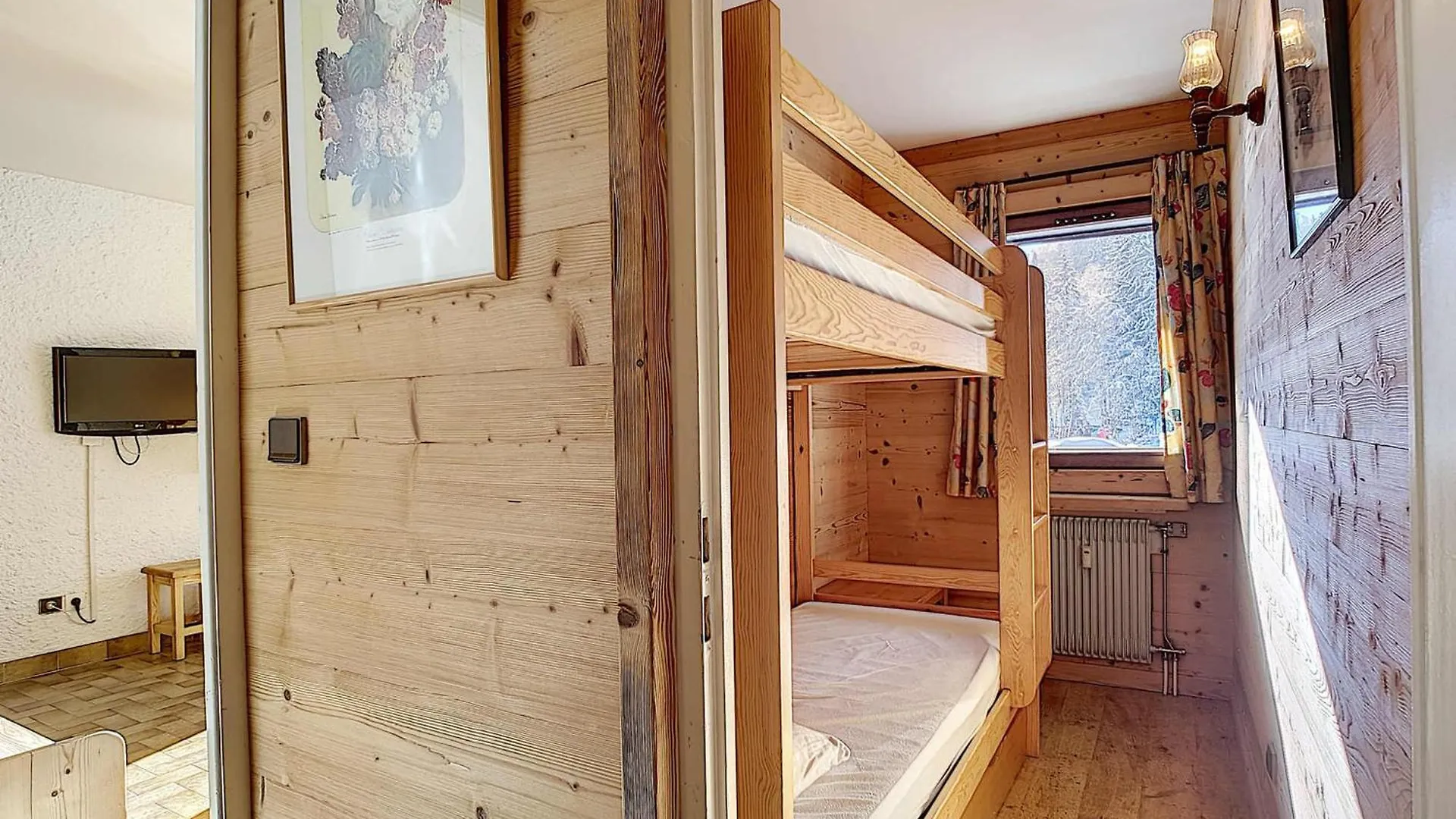 Studio Confortable Pour 4 Pers A La Clusaz, Parking, Classement ** - Fr-1-818-65